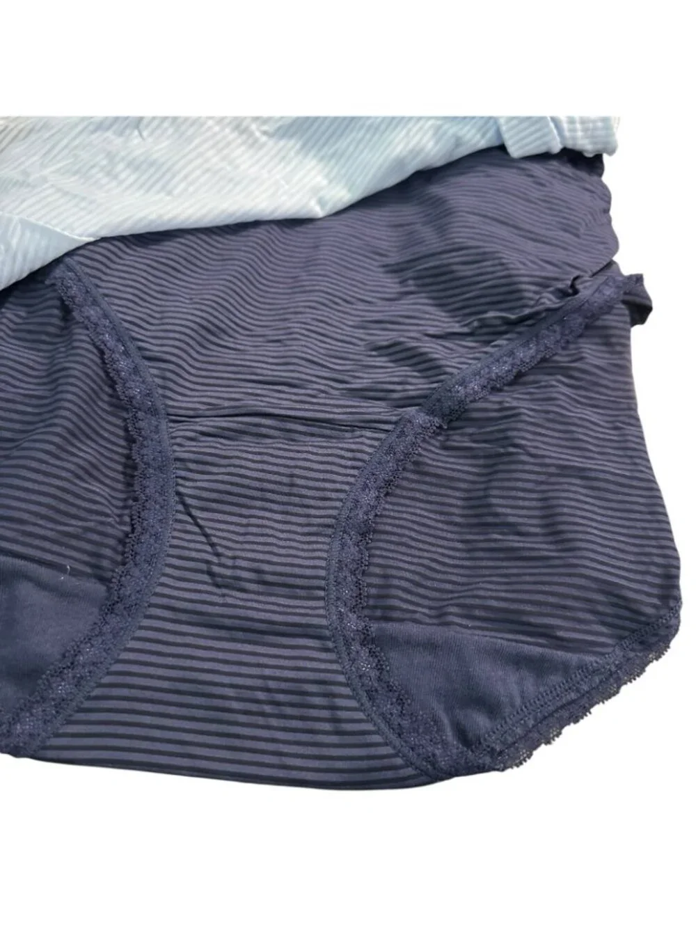 Vanity Fair Radiant Light Luxe Brief Underwear Stretch Lace Waistband 3-Pack 3XL